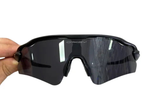 Óculos de Sol Black EV para Ciclismo – Lentes Polarizadas, Alta Performance e Conforto